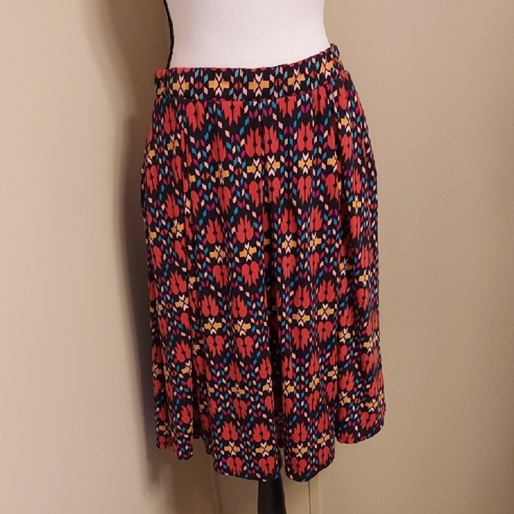 LuLaRoe Red and Black Knee-length Skater Skirt with Pleated Style